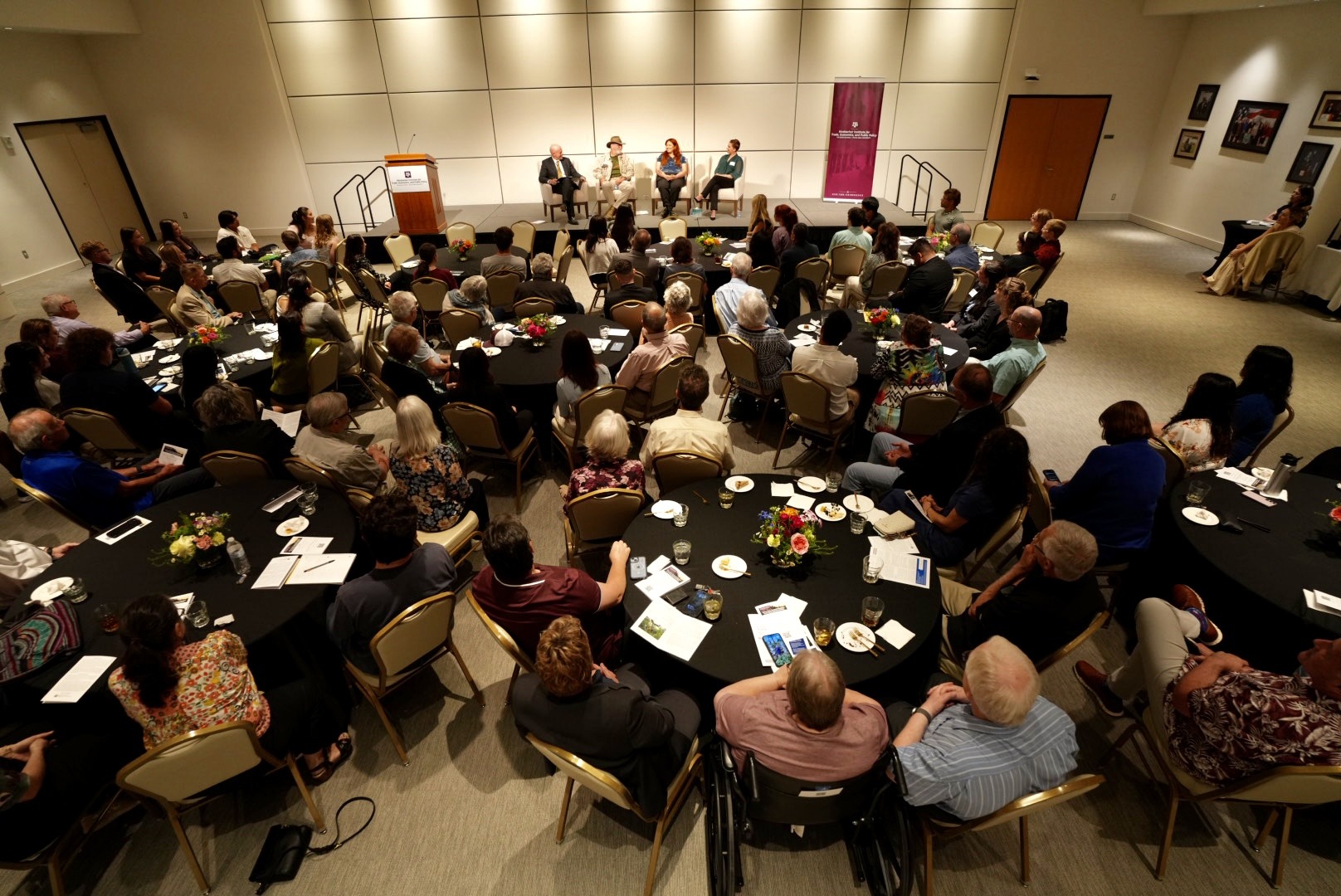 Migration Experts Discuss the Border Humanitarian Crisis with the Bush School